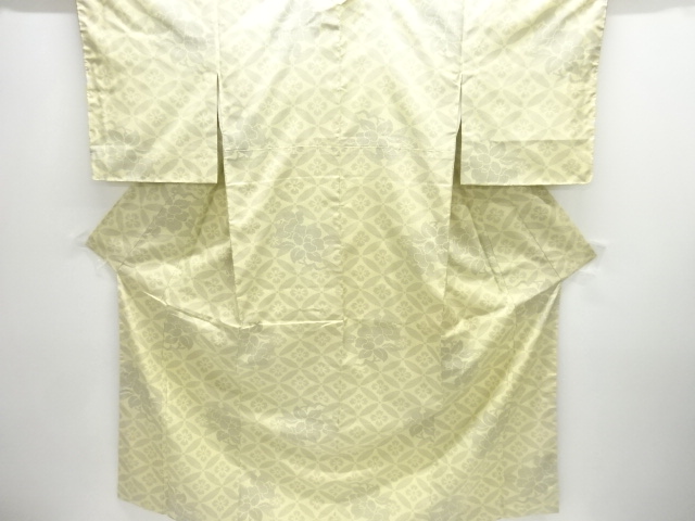 JAPANESE KIMONO / KIMONO / OSHIMA TSUMUGI (5 maruki) / WOVEN CAMELLIA